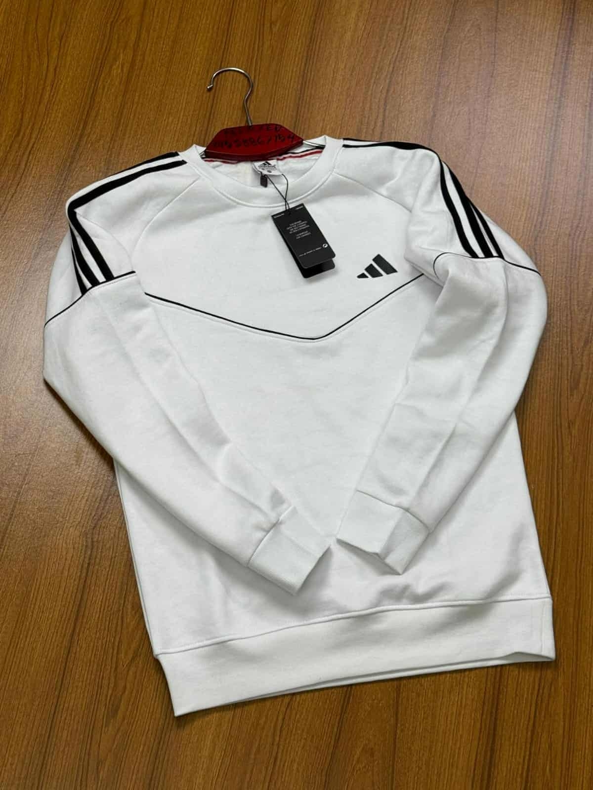 জেন্টেলম্যান আইটেম